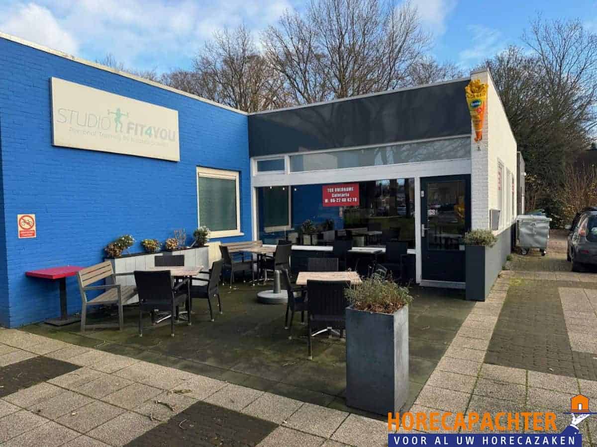 Mooi gelegen cafetaria met terras