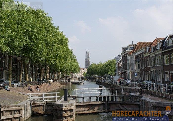 Utrecht | Cafetaria met bezorgservice