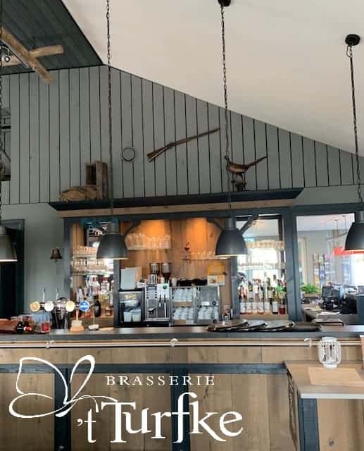 Brasserie ‘T Turfke Heusden (Camping De Peelpoort) met midgetgolfbaan