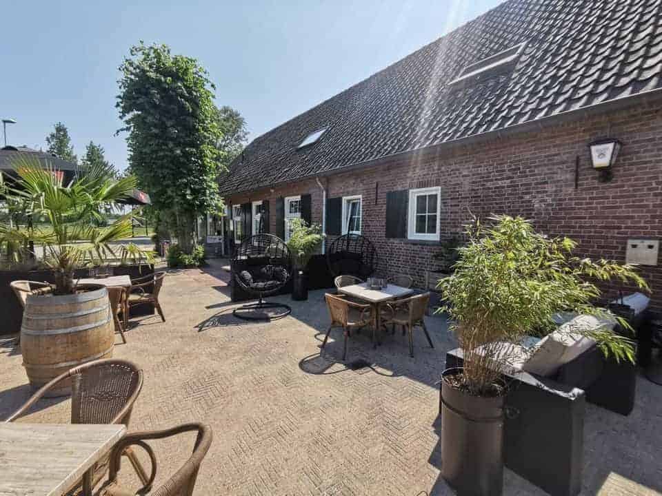 Restaurant & Kegelcentrum De Oirschotse Kegel Oirschot (Met ruim terras)