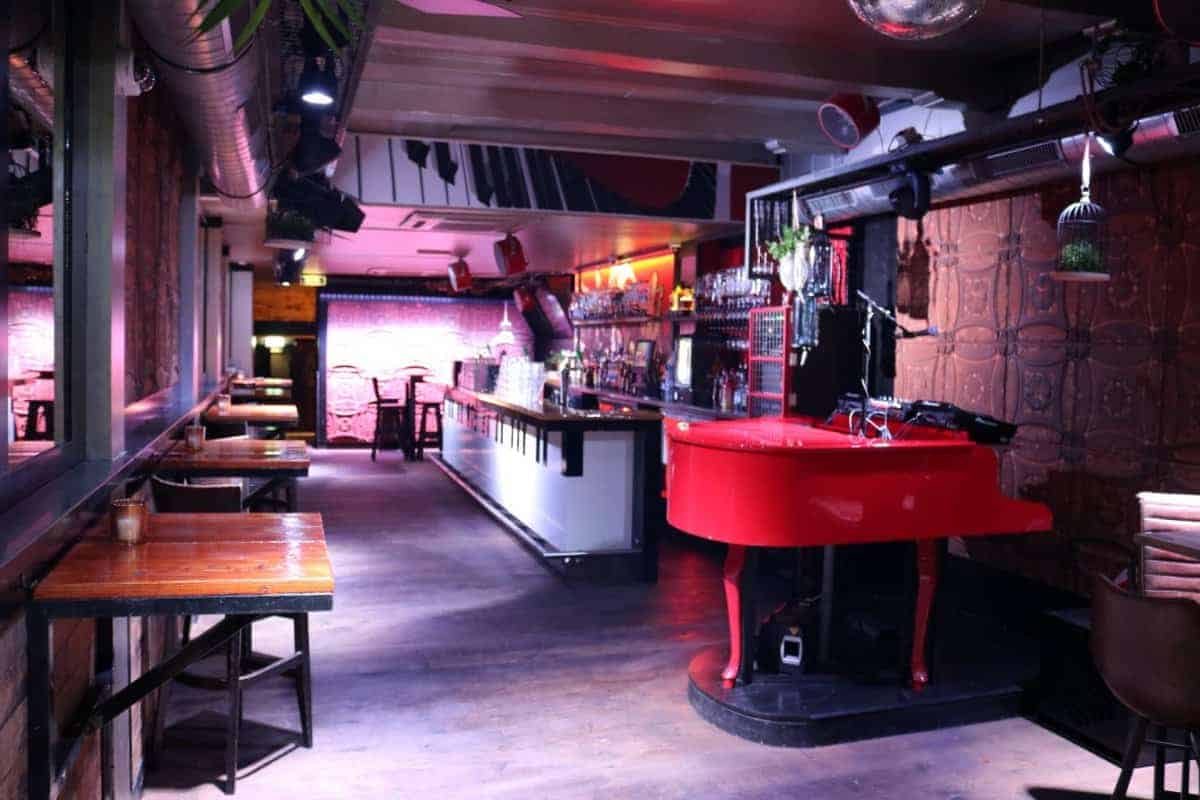 Feestcafé op A1 locatie in Alkmaar