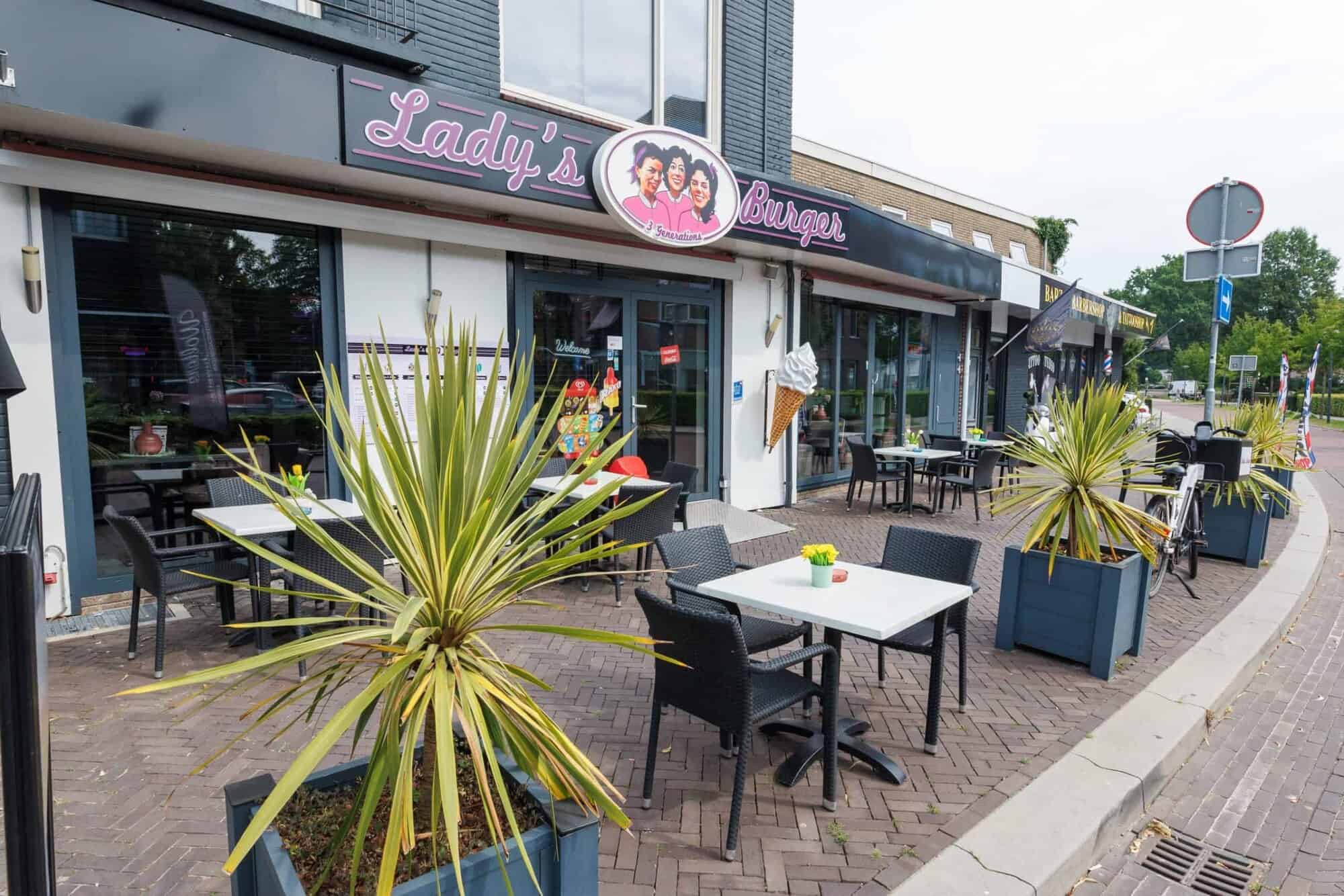Eetcafé te koop in Emmen: Lady’s Burger