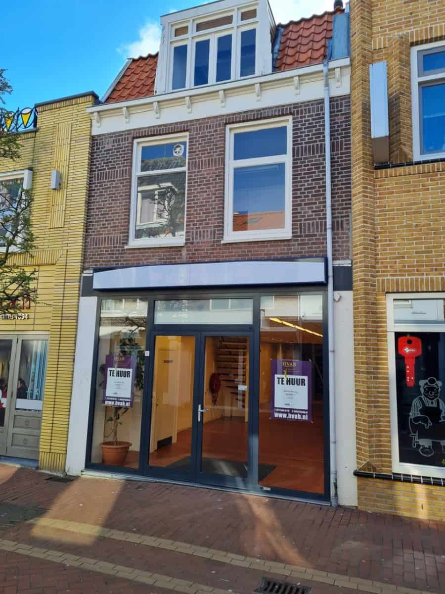 Winkel/-horecaruimte Keizerstraat Den Helder