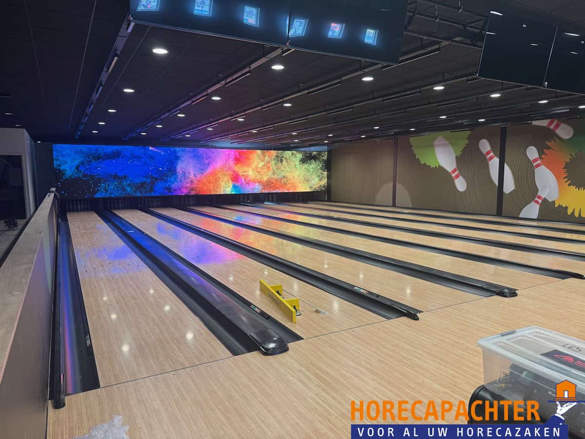Horeca met bowlingbanen op een groot vakantiepark in Overijssel