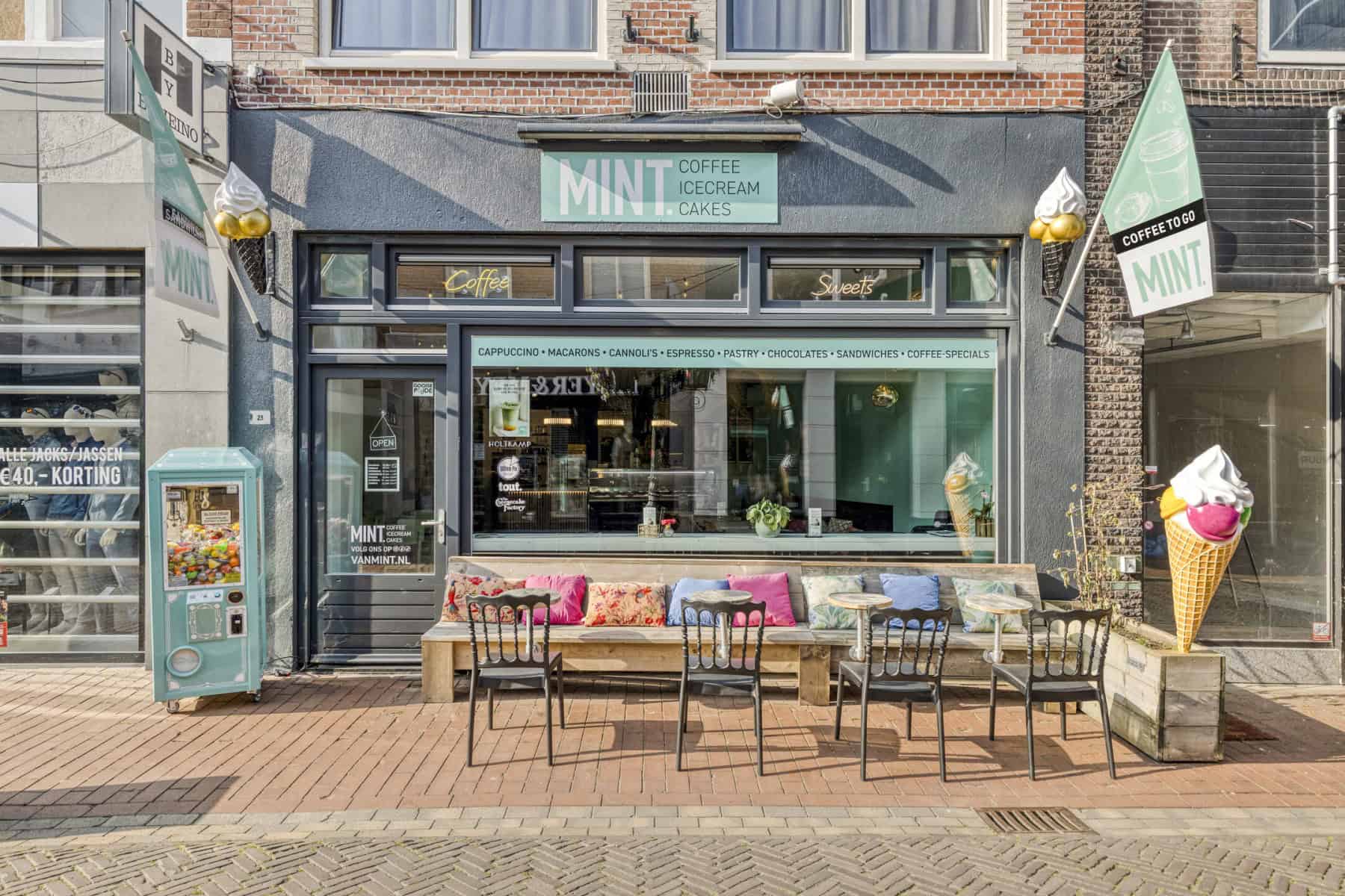 Prachtige ijssalon en barista café in Bussum