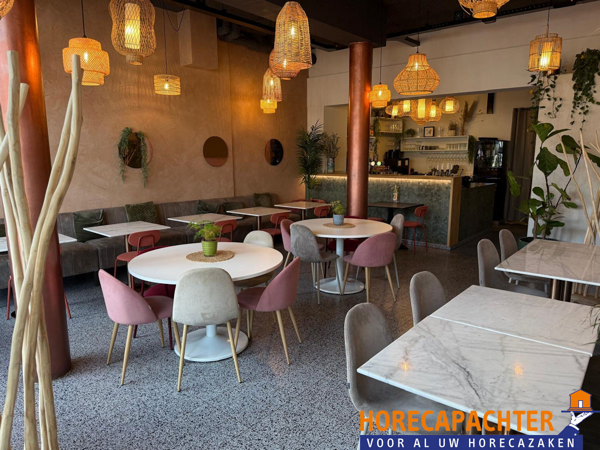 Toplocatie! Instapklaar en geschikt voor diverse concepten