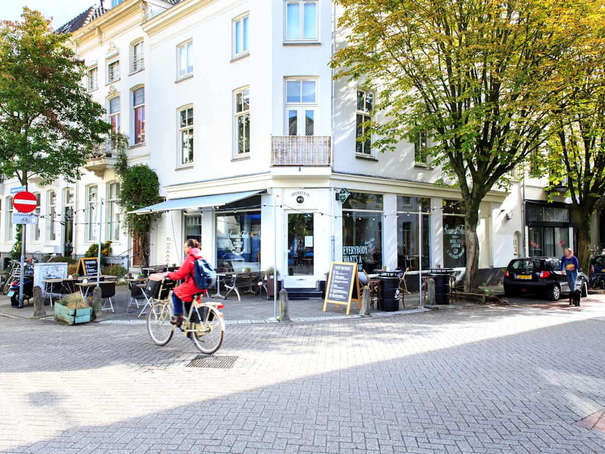 Arnhem | Eet- & Muziekcafé