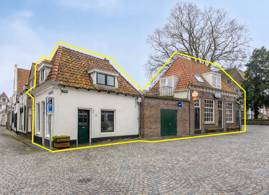 Twee horecapanden met woning en opslagruimte