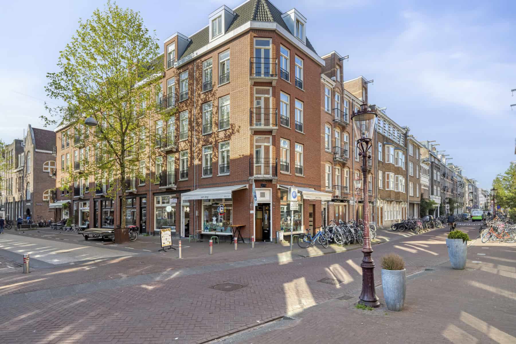 Leuke bezorg- afhaalwinkel in Amsterdam-West nabij de Foodhallen
