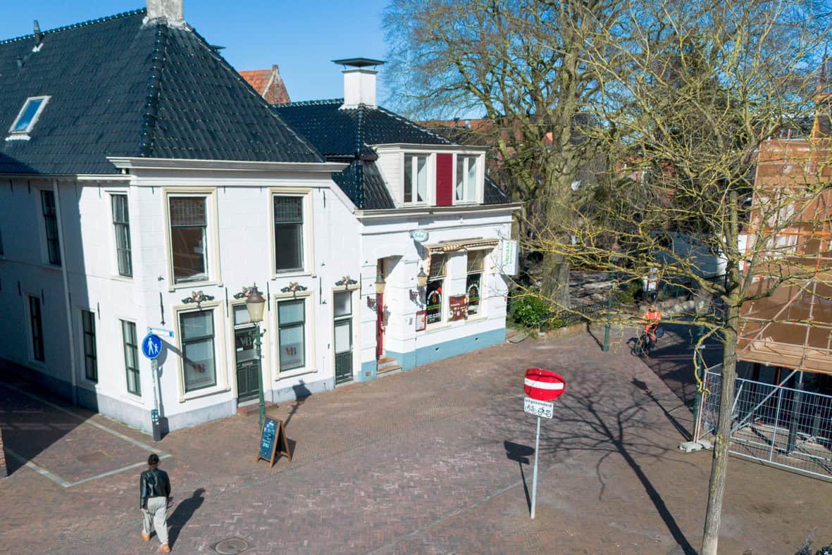 Horecapand met bovenwoning te koop in Appingedam centrum