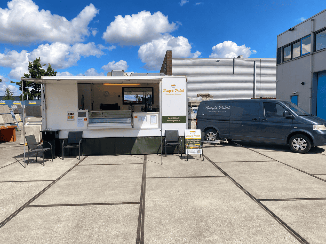 Foodtruck met transporter én standplaatsen