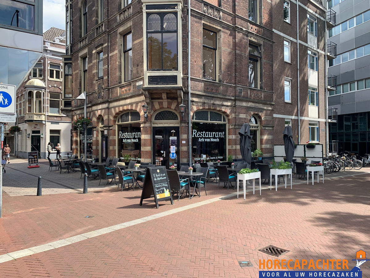 Restaurant te koop in Arnhem in prachtig karakteristiek hoekpand